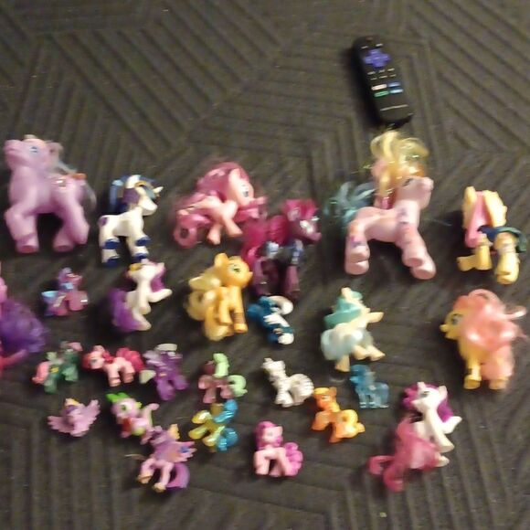 Little Pony - Picture 1 of 3